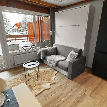 Apartment Joli Avec Parking Gratuit Crans-Montana